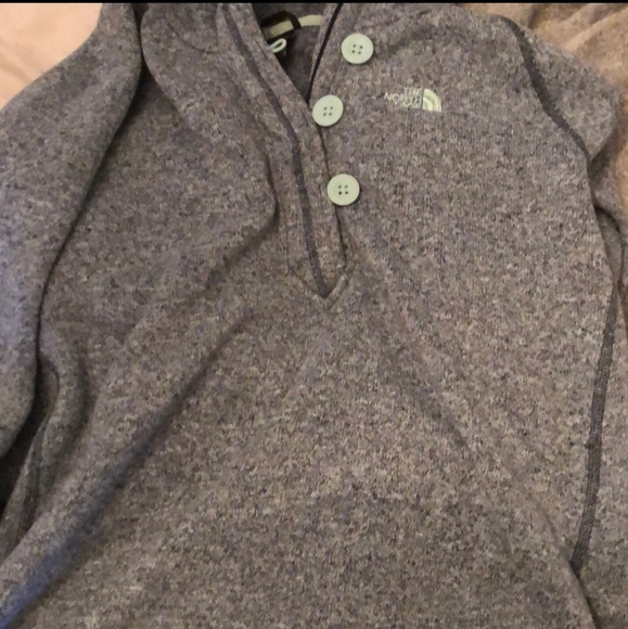 North face hoodie - Picture 3 of 5